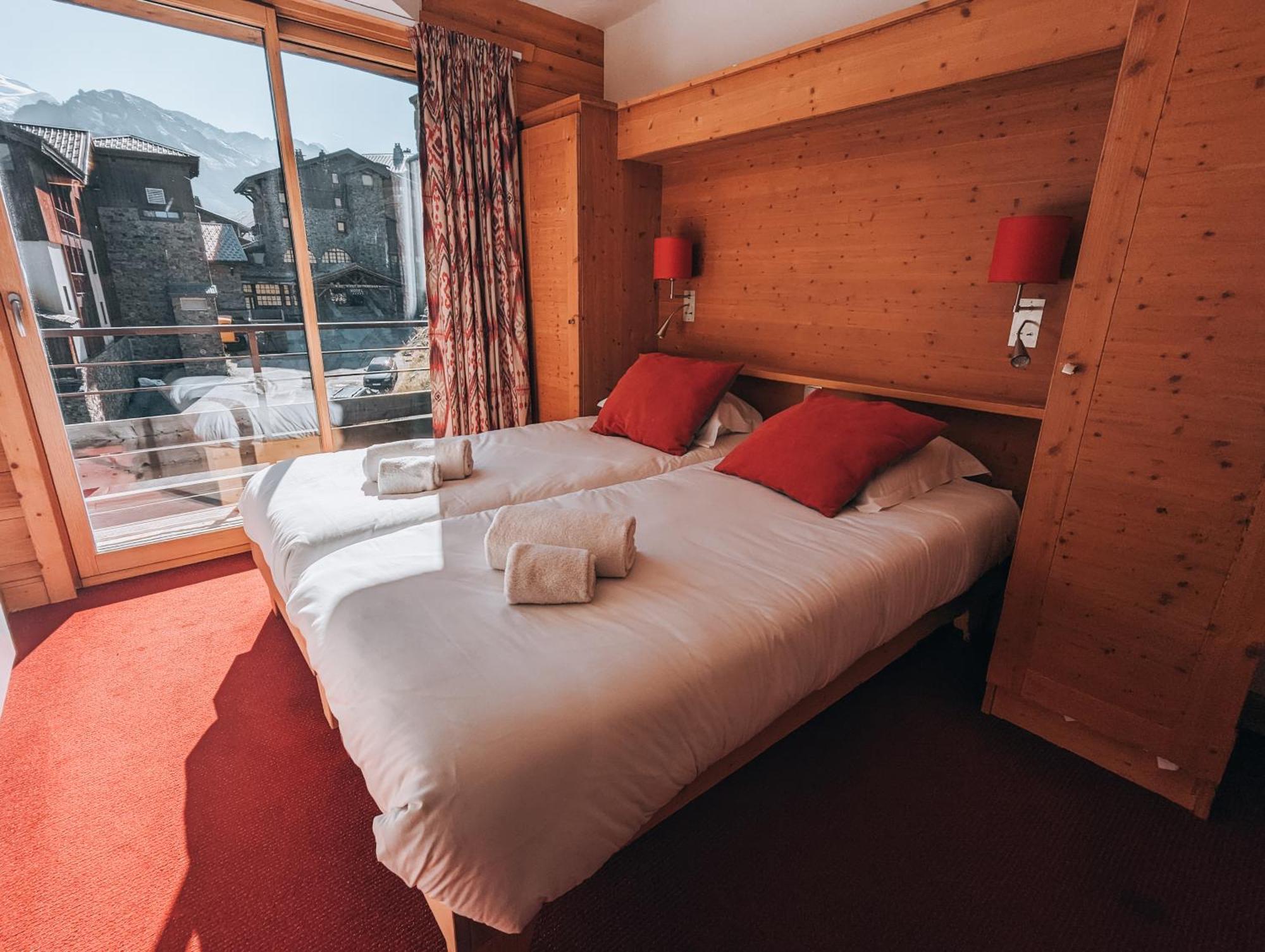 Residence Almes 1 Et Almes 2 By Alpapart Tignes Room photo